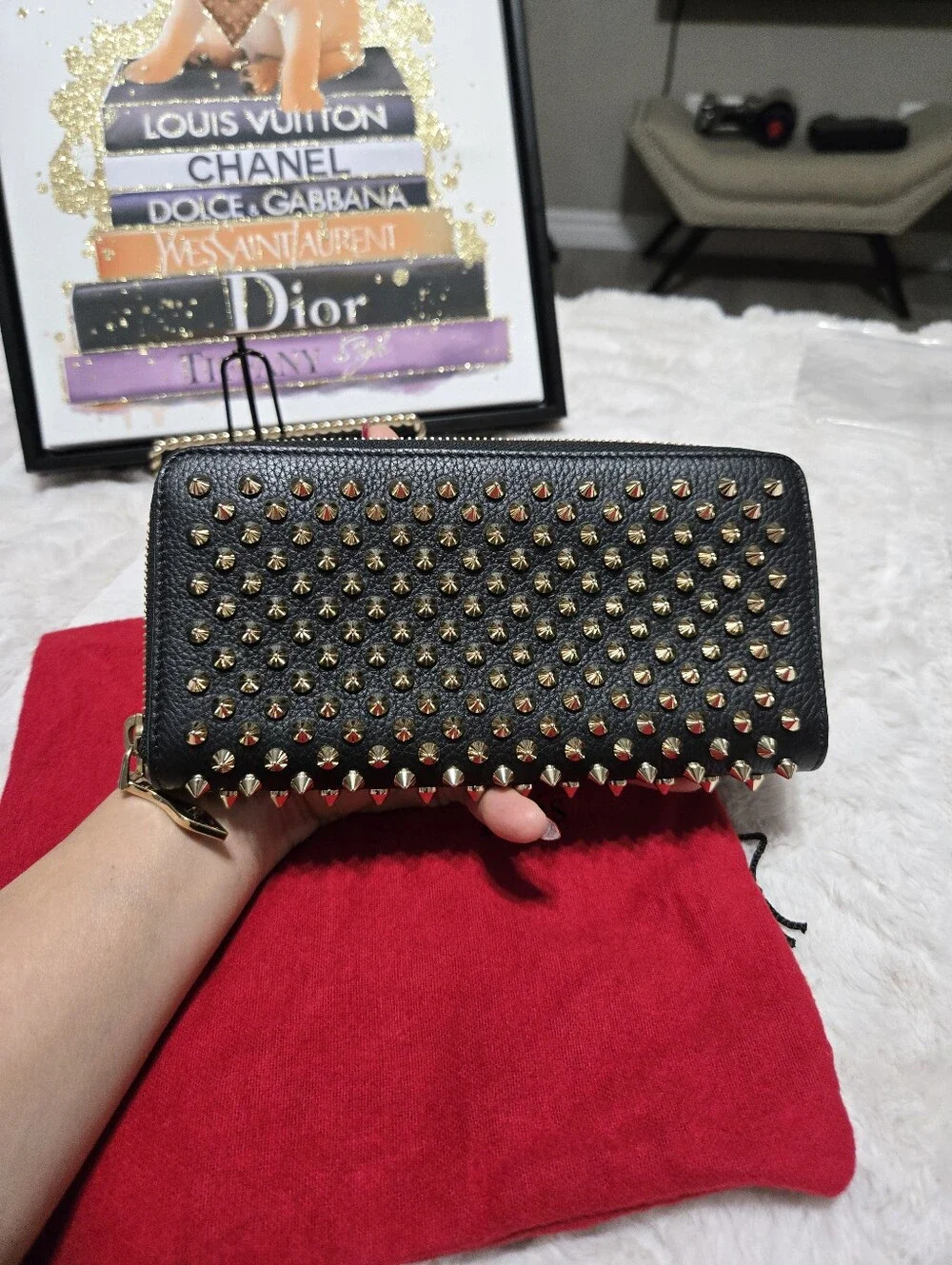 🔥 Christian Louboutin Spike Accents Leather Continental Wallet EUC 🔥